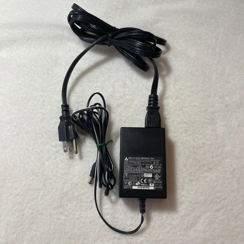 Delta Electronics AC Adapter ADP-15ZB B 12V 1.25A Black Motorola VT2442 Power